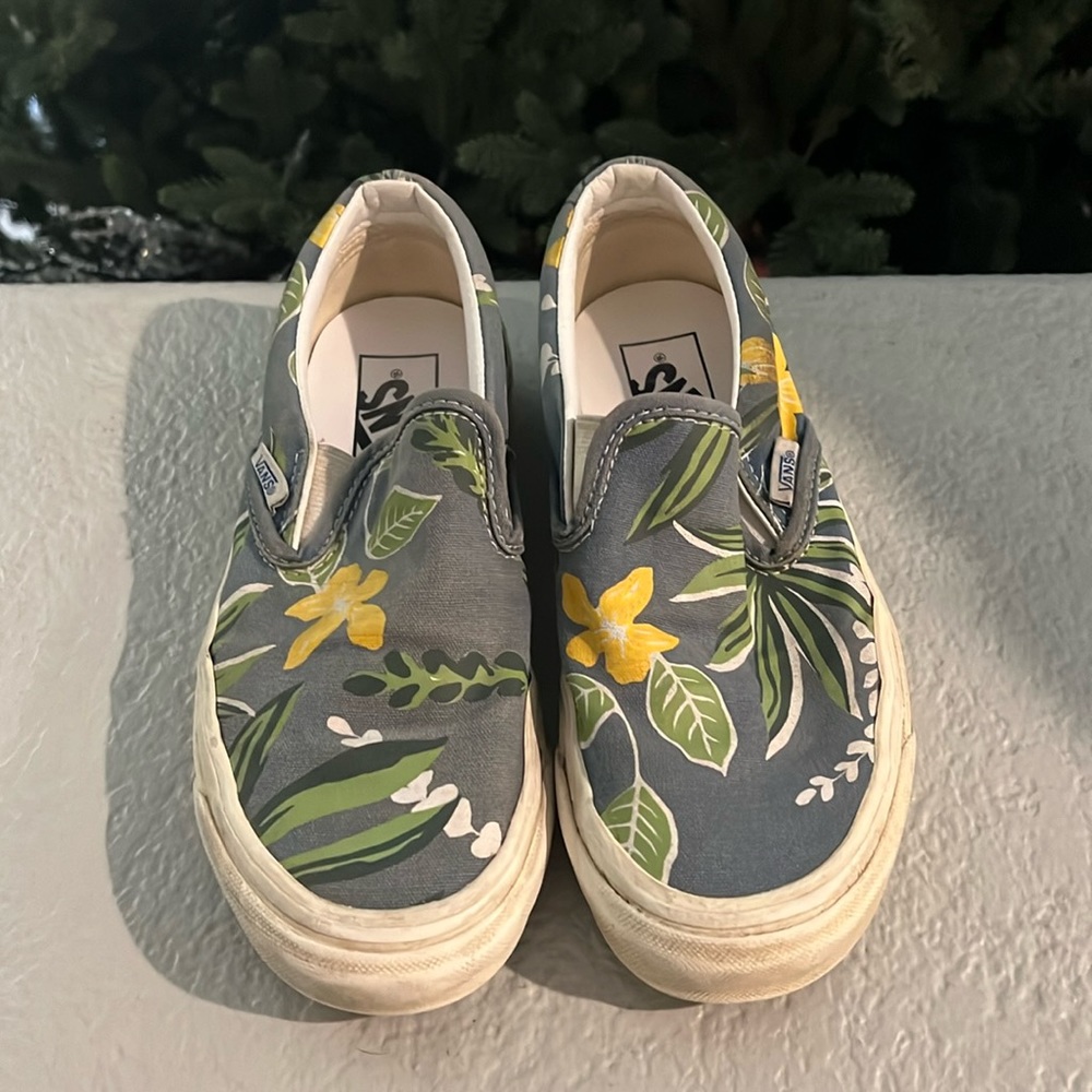 Vans Slip On Style 98 Kids Size 4.5 Hawaiian Aloha Navy Print